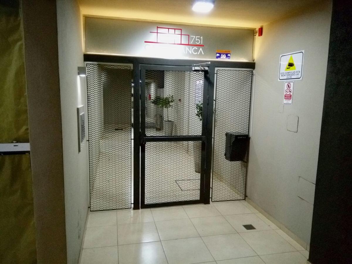 Appartement Casablanca à Villa María Extérieur photo